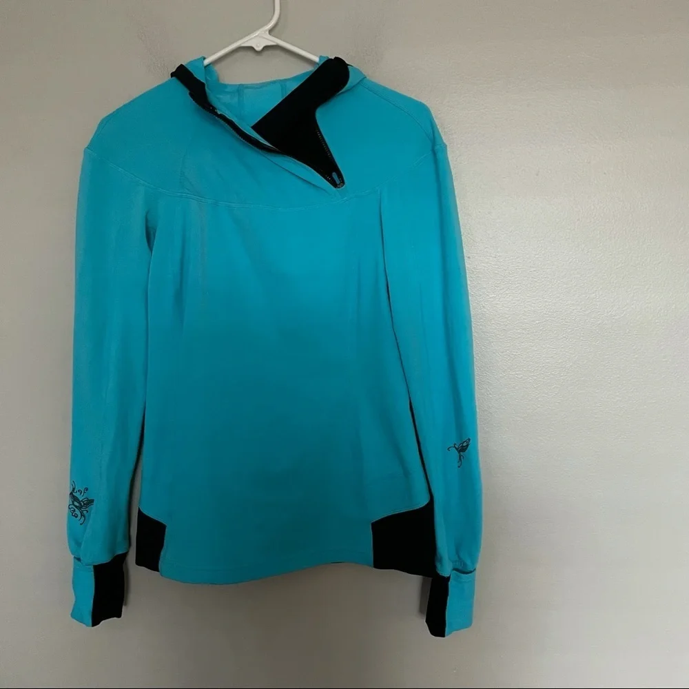 Lululemon sweater - Picture 7 of 8